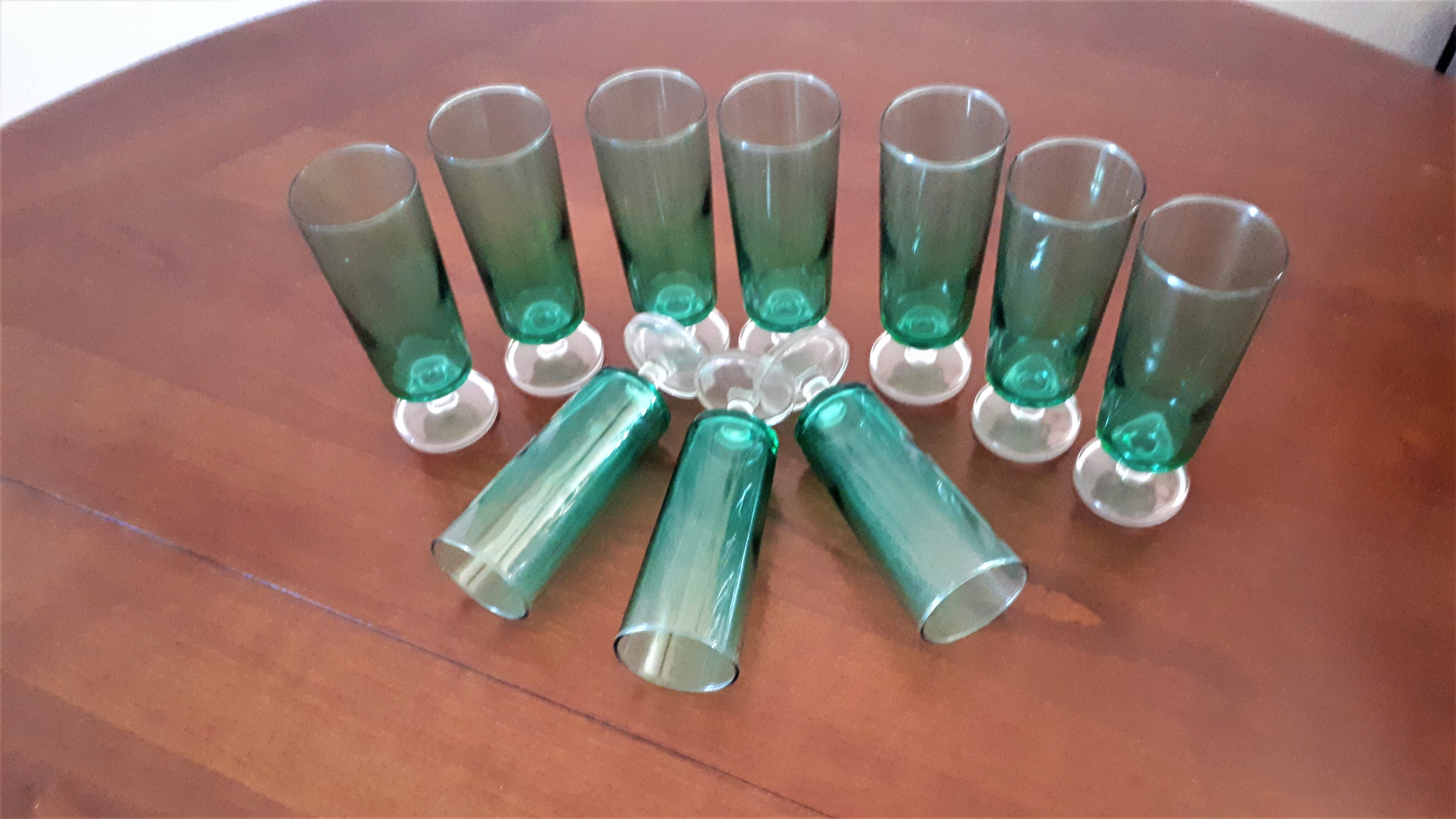 Set of champagne flutes