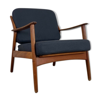 Fauteuil en teck par Niels Kofoed années 1960