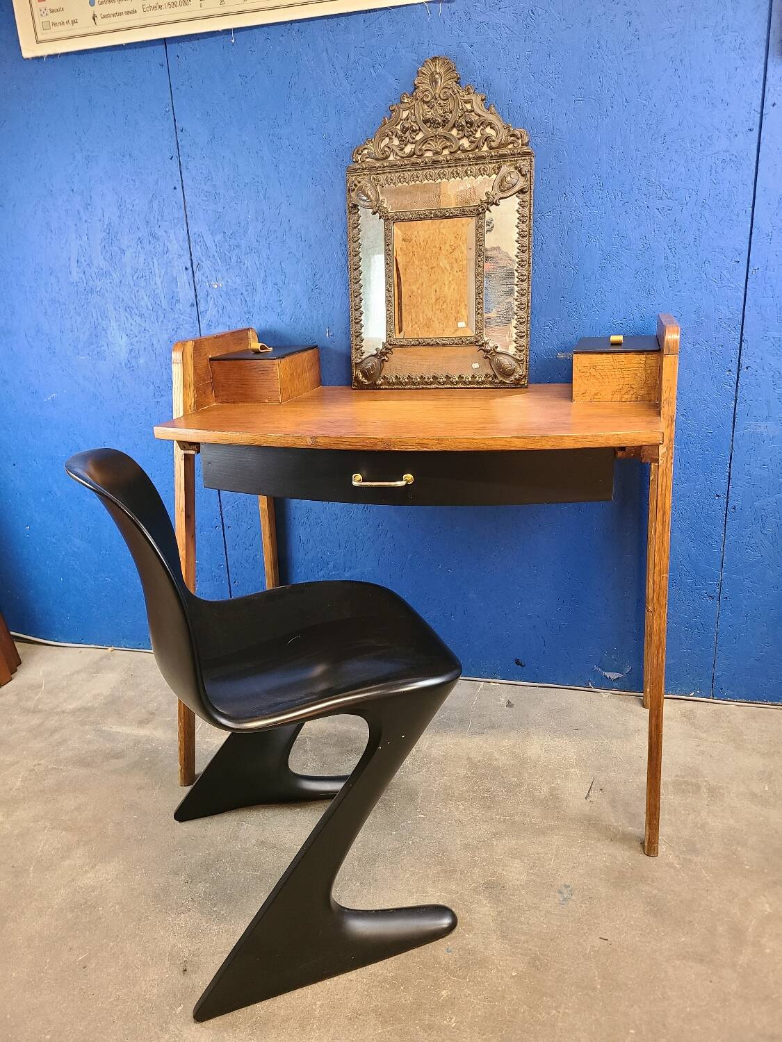 Vintage desk, compass foot dressing table