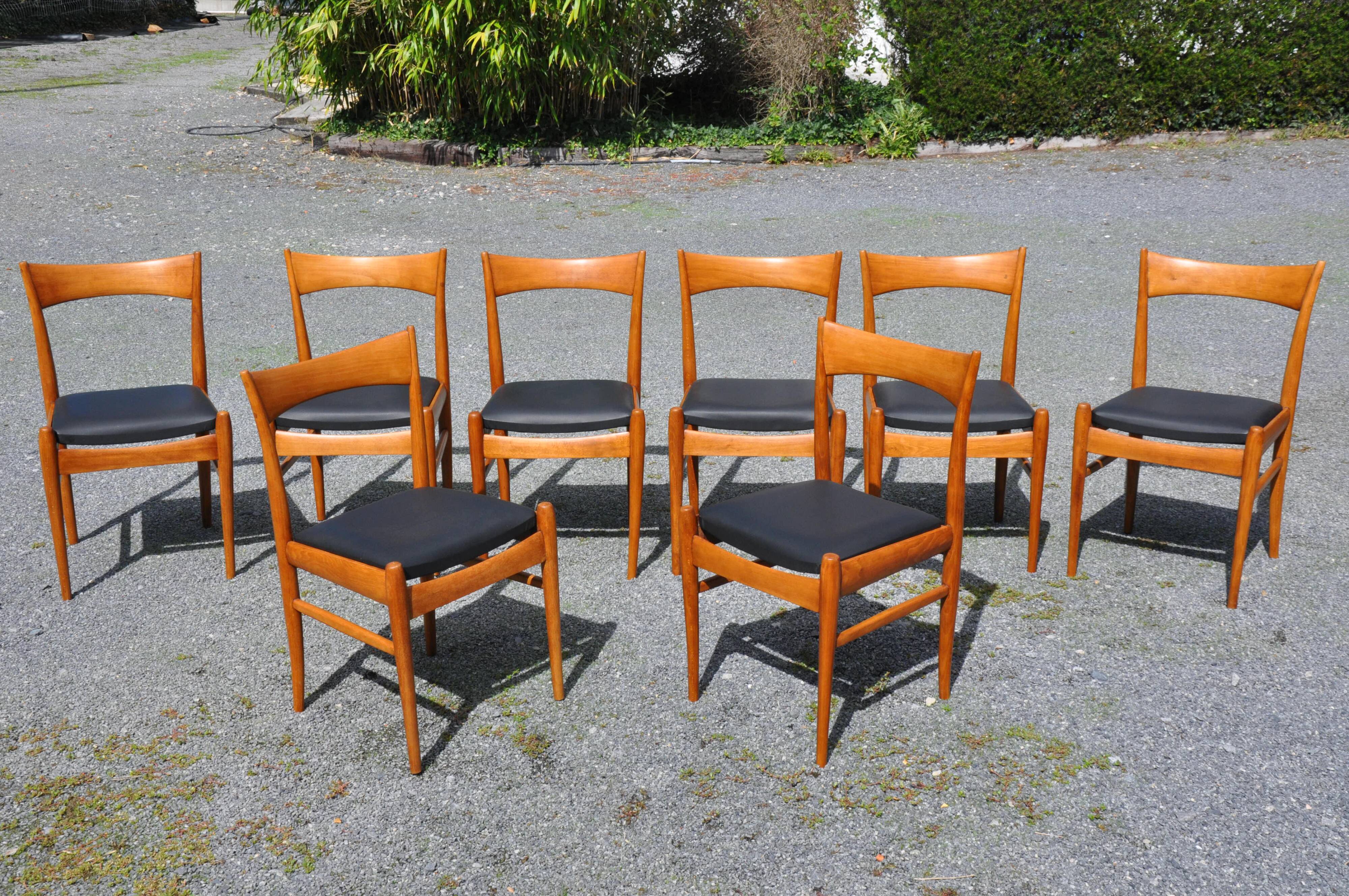 8 Scandinavian-style chairs