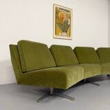 Complete living room with a sofa and 2 Italian design armchairs from the 70s, vintage.