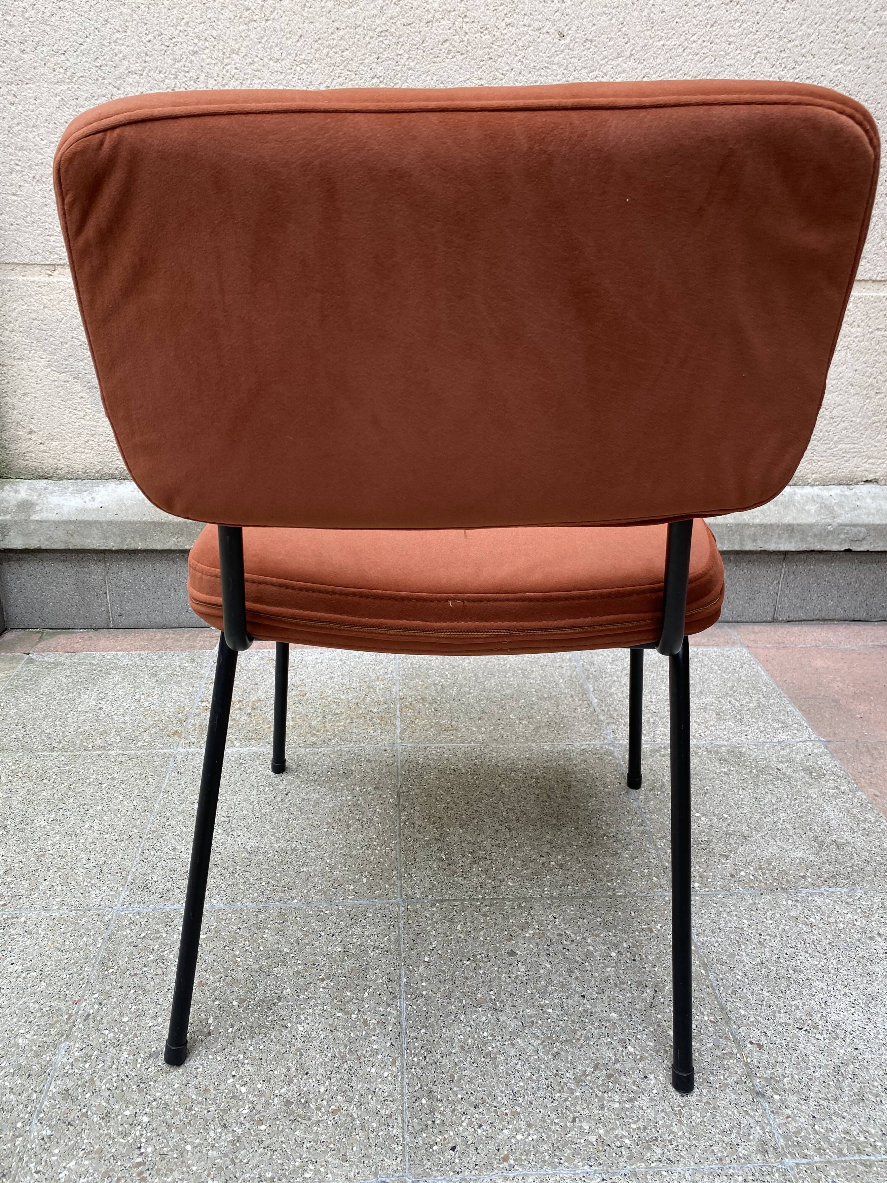 Série de 4 chaises André Simard 1960