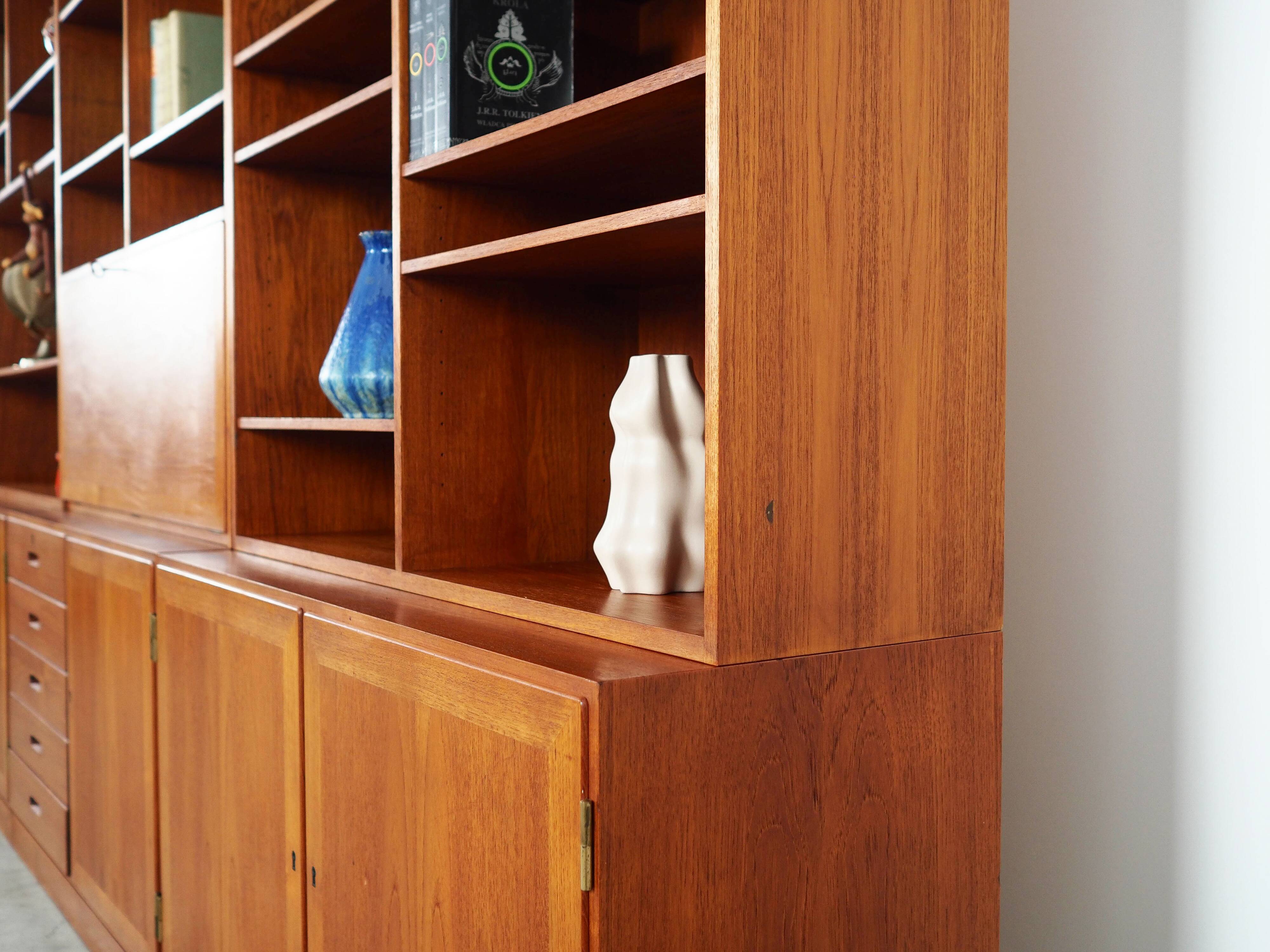 Set of teak bookcases, Danish design, 1970s, designer: Kai Winding