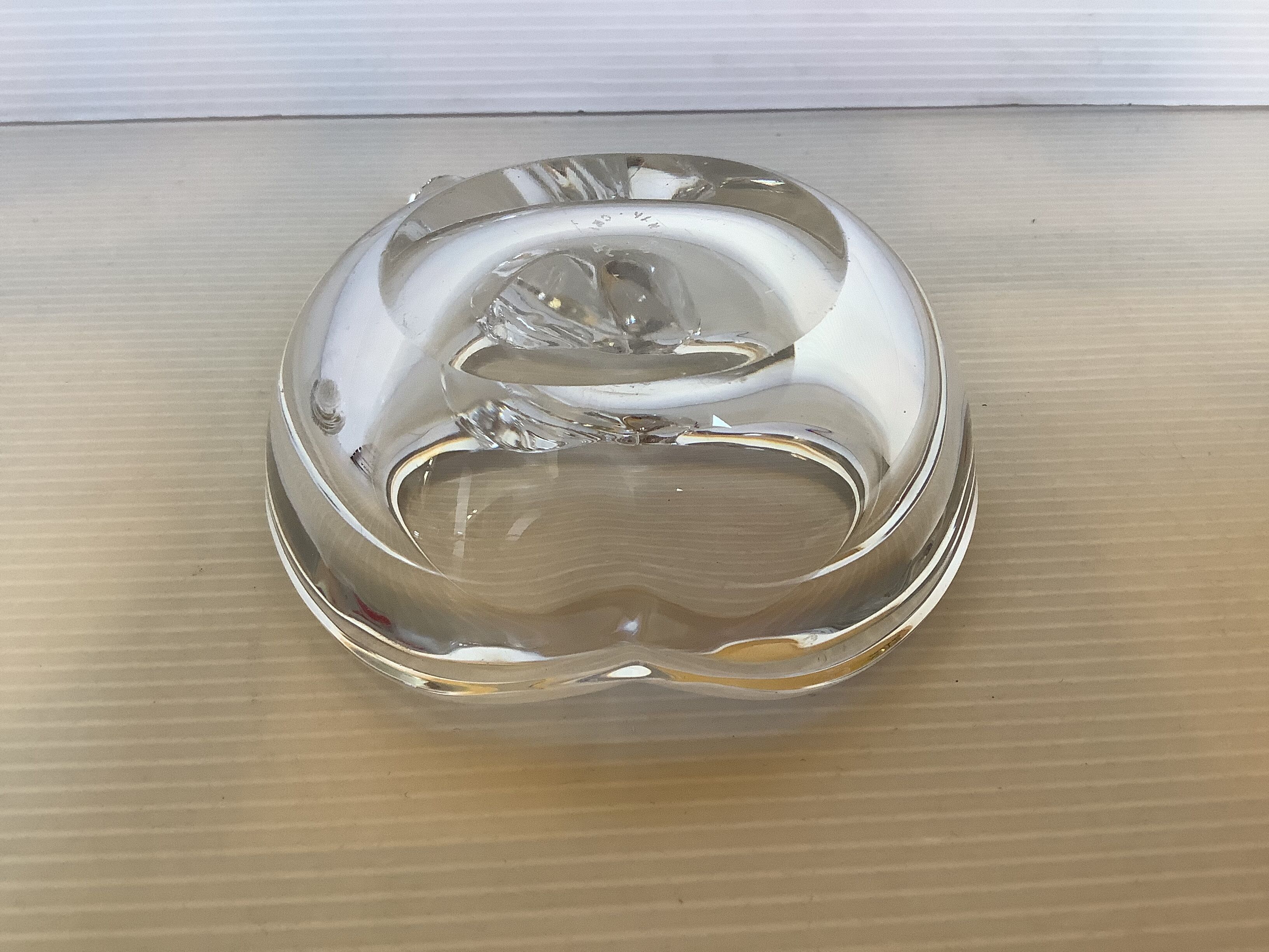 Crystal apple catchall Vannes