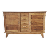 Buffet of disaster victims René Gabriel