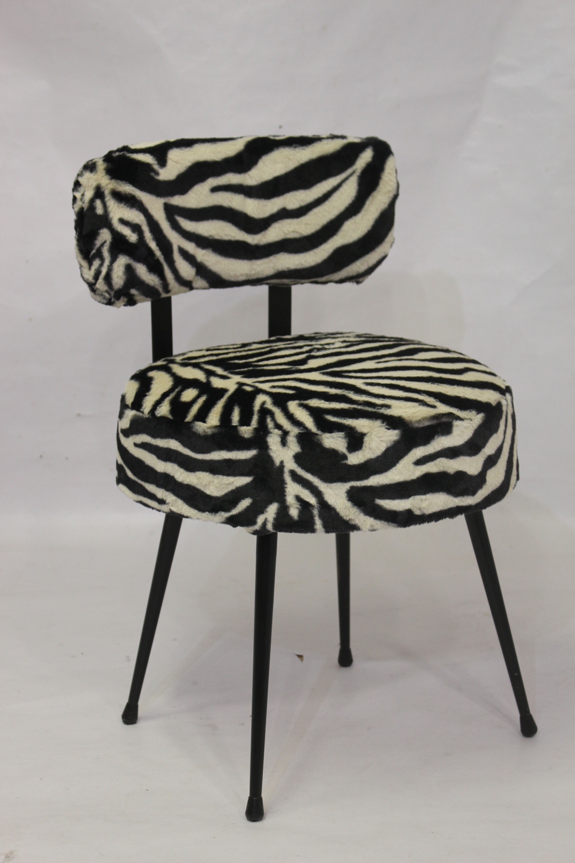 Pair of chairs pelfran zebra fur fabric