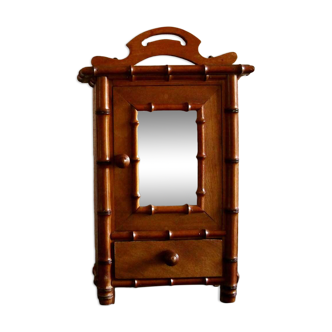 Armoire de poupée Bambou