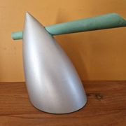 Philippe Starck (Né en 1949) pour Alessi - Bouilloire modèle Hot Bertaa