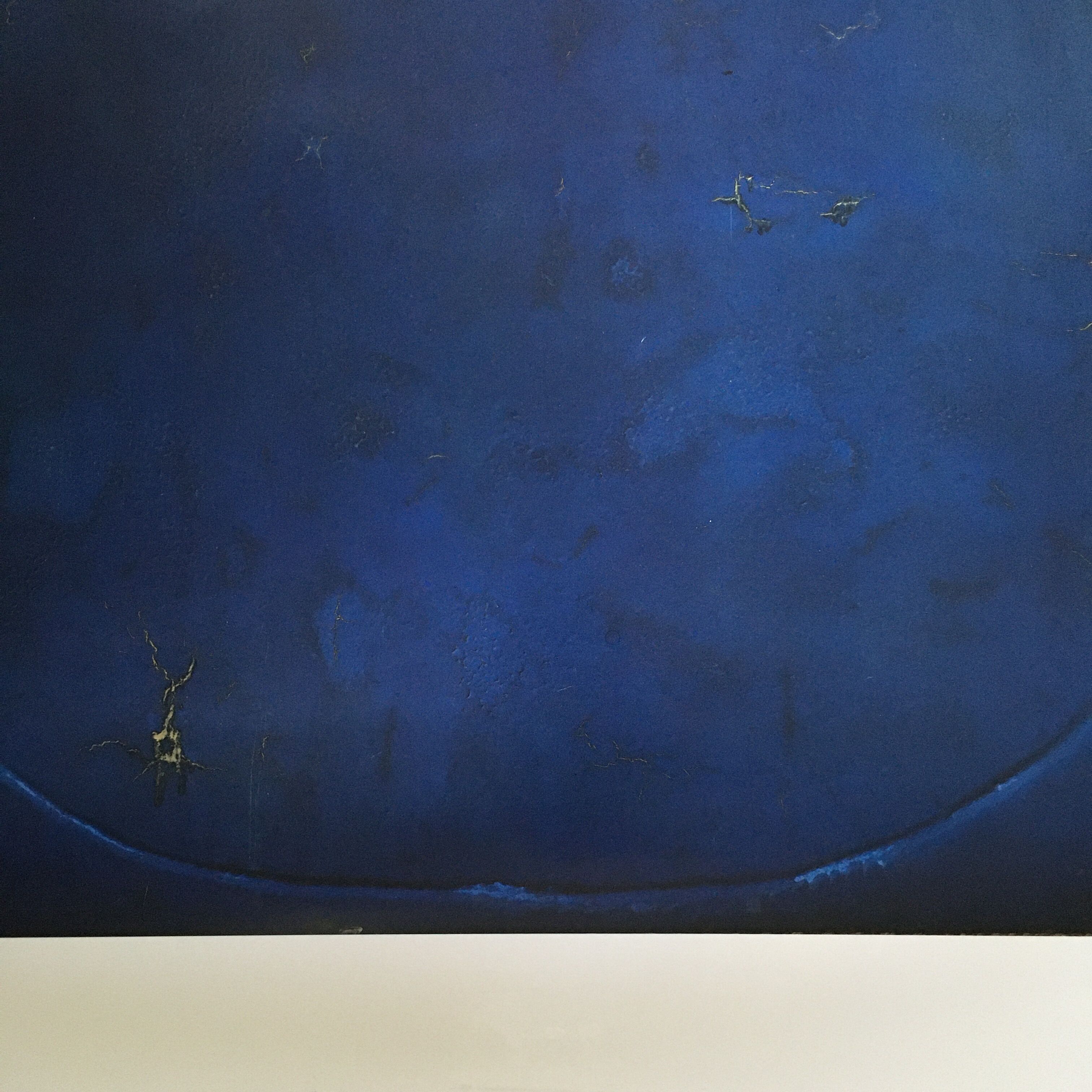 Affiche tapies bleu emblématique