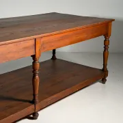 Table drapier belge vers 1920