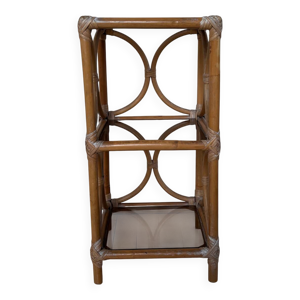 Etagère en rotin et