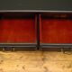 Buffet de cuisine noir peint