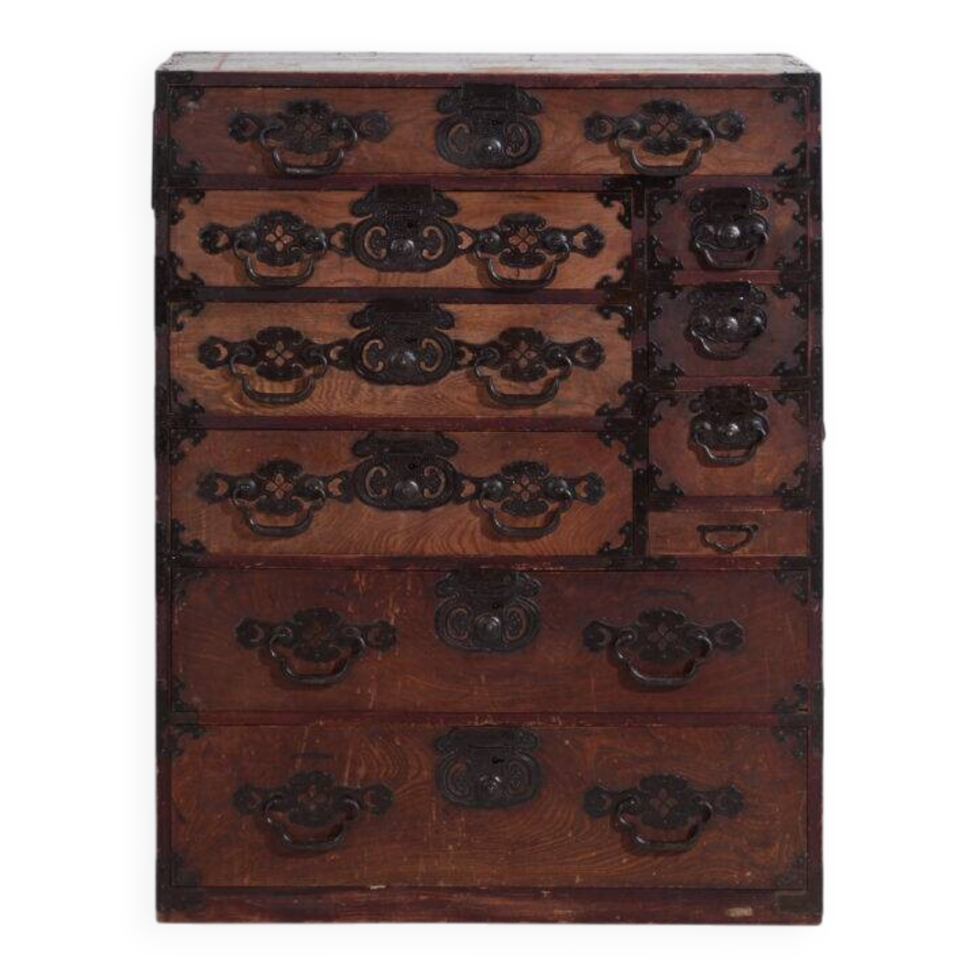 Ancient Japanese tansu of the choba-tansu type – Meiji/Taishō period (circa 1880-1920)