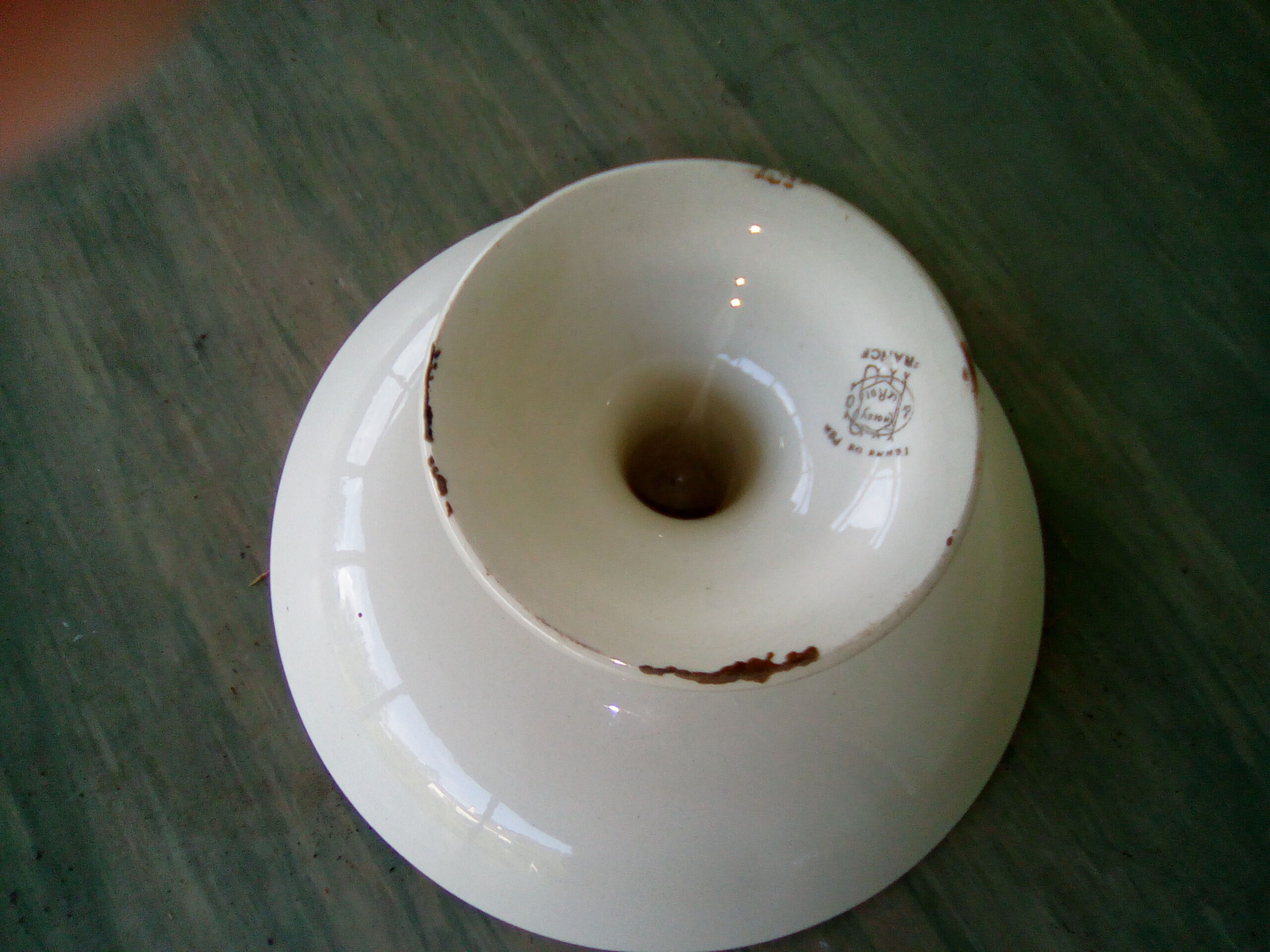 Iron earth fruit/biscuit cup choisy le roi