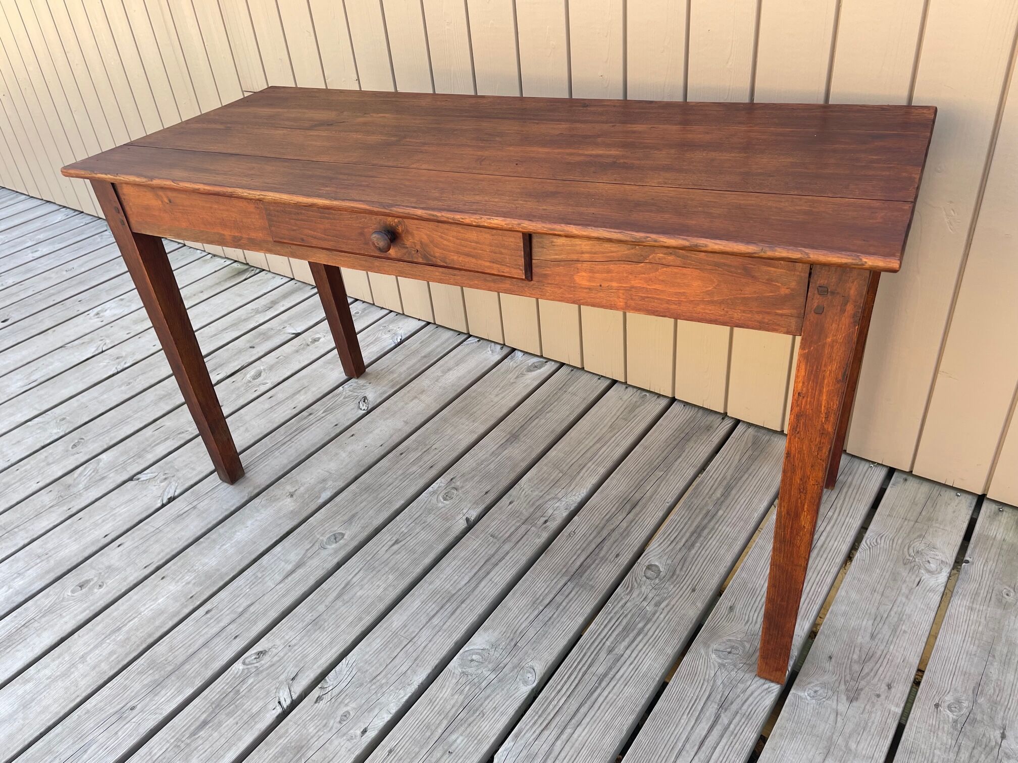 Bistro table