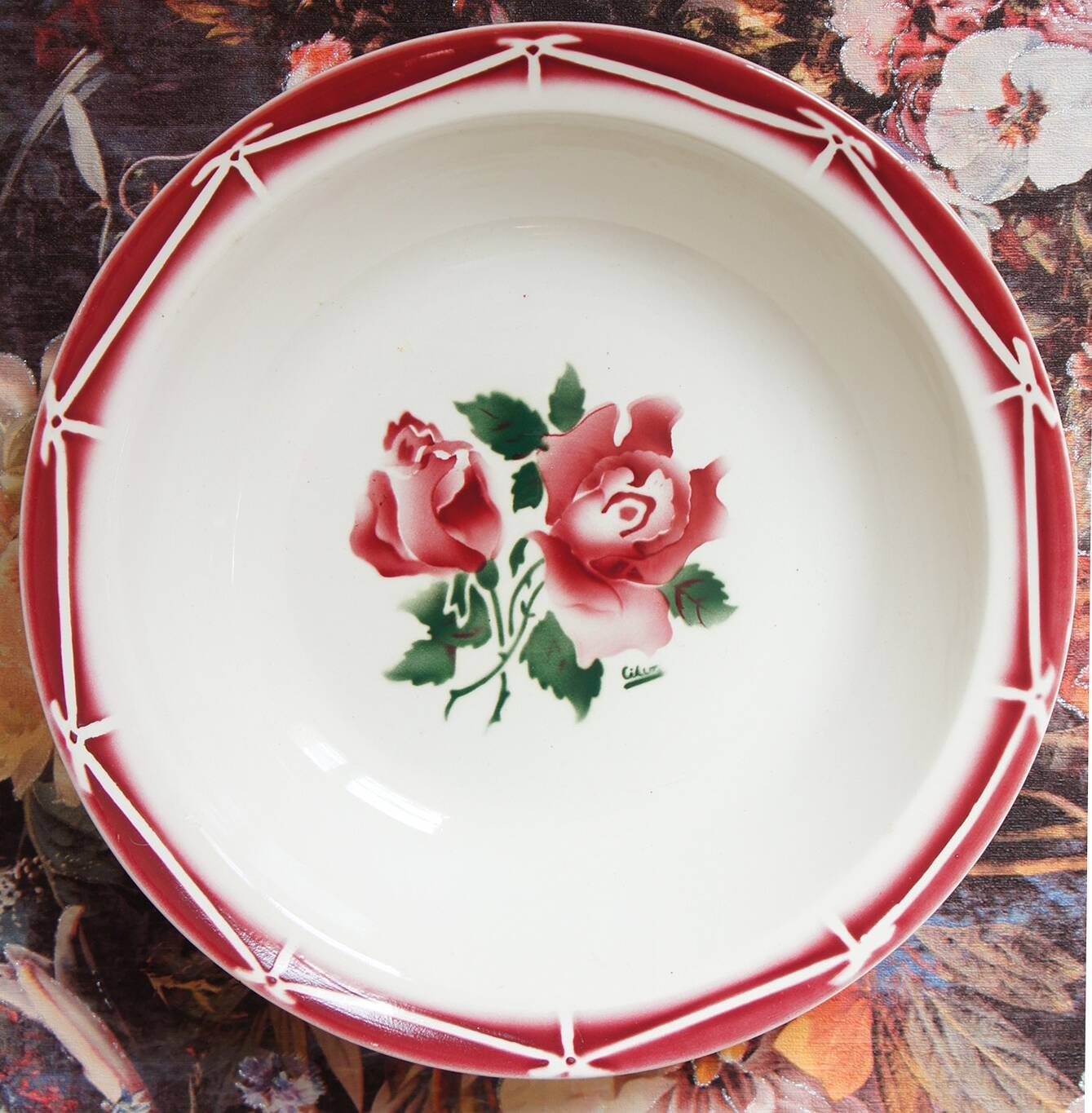 Large hollow dish "Cibon" Sarreguemines & Digoin