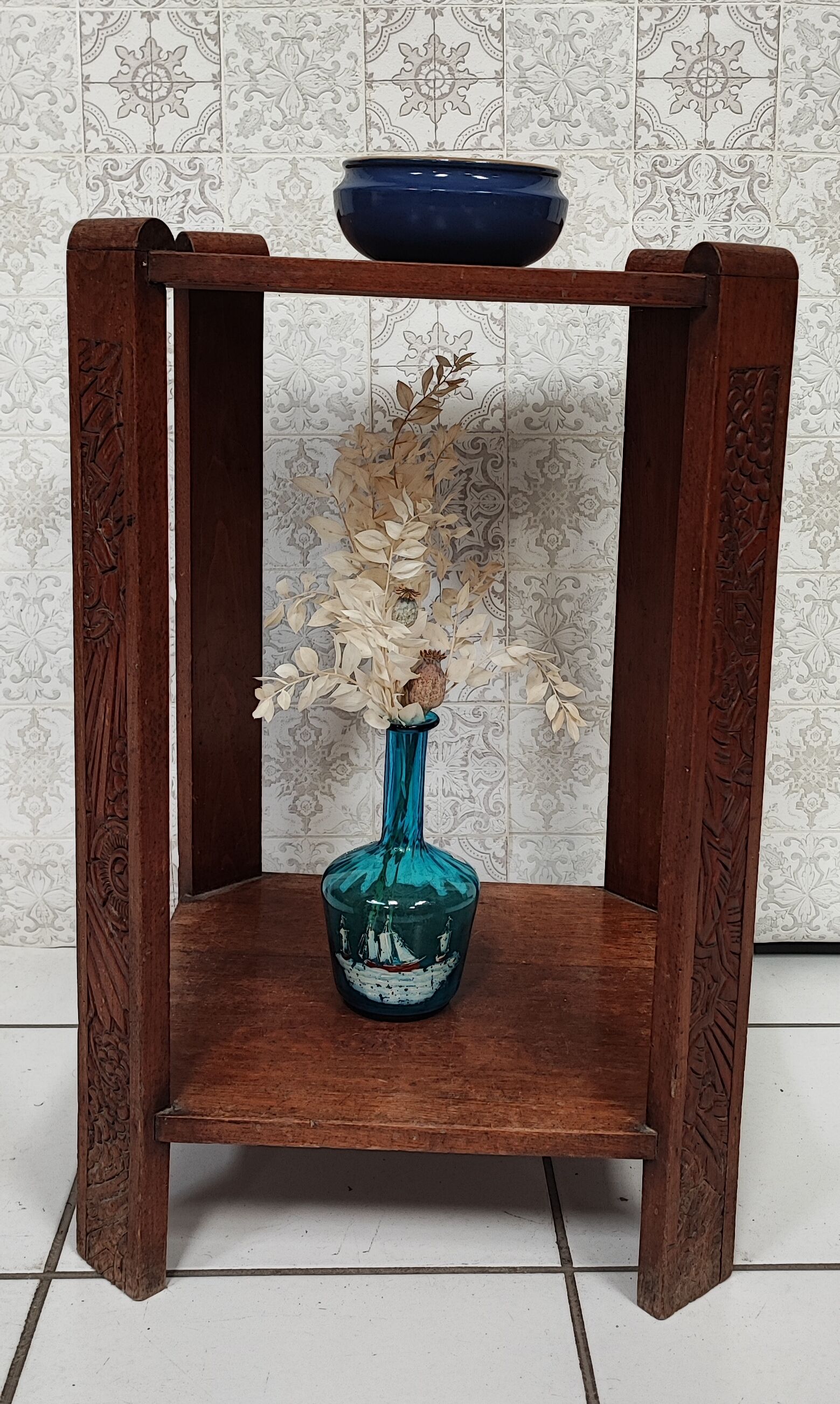 Pedestal table art deco side cabinet