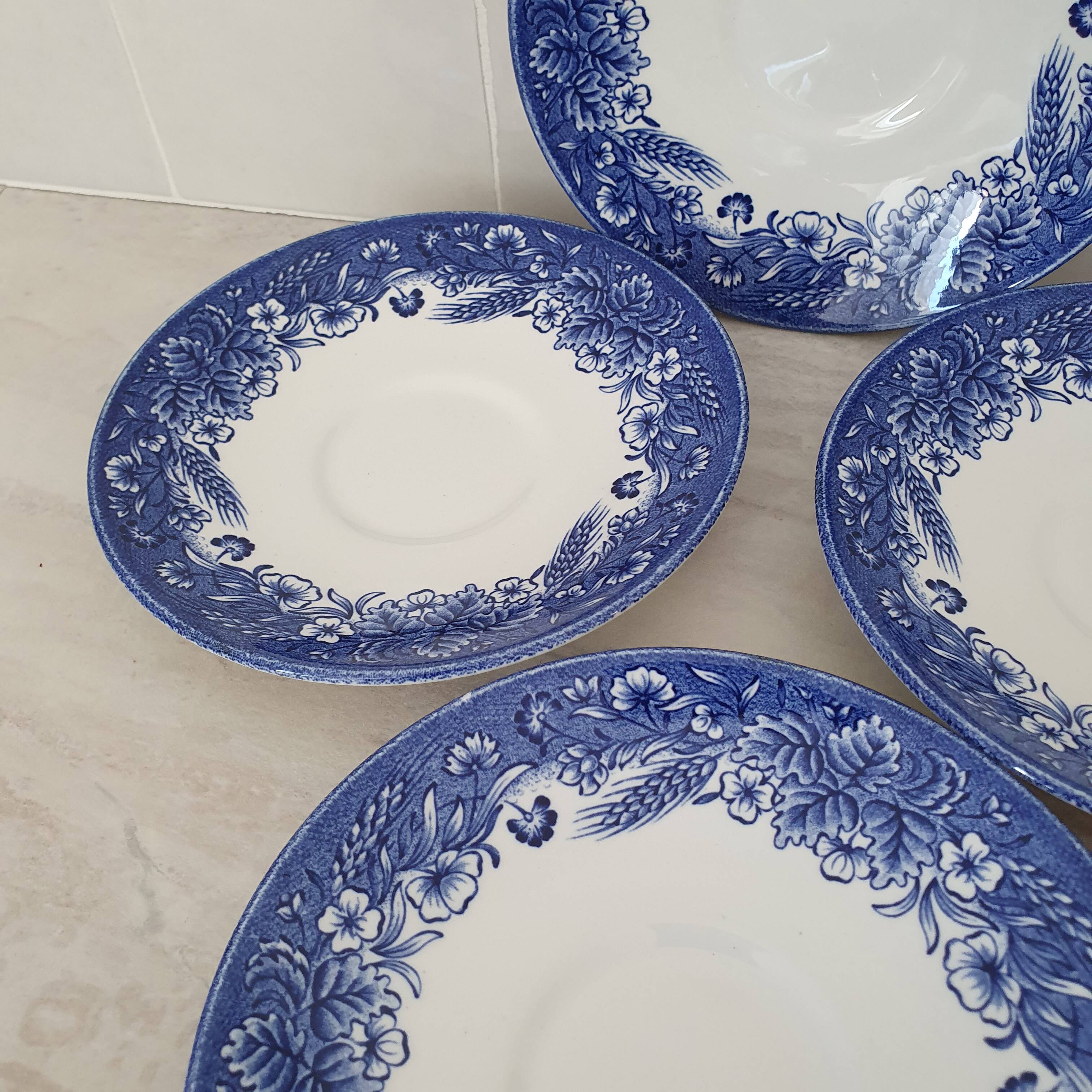 Churchill / English porcelain coasters