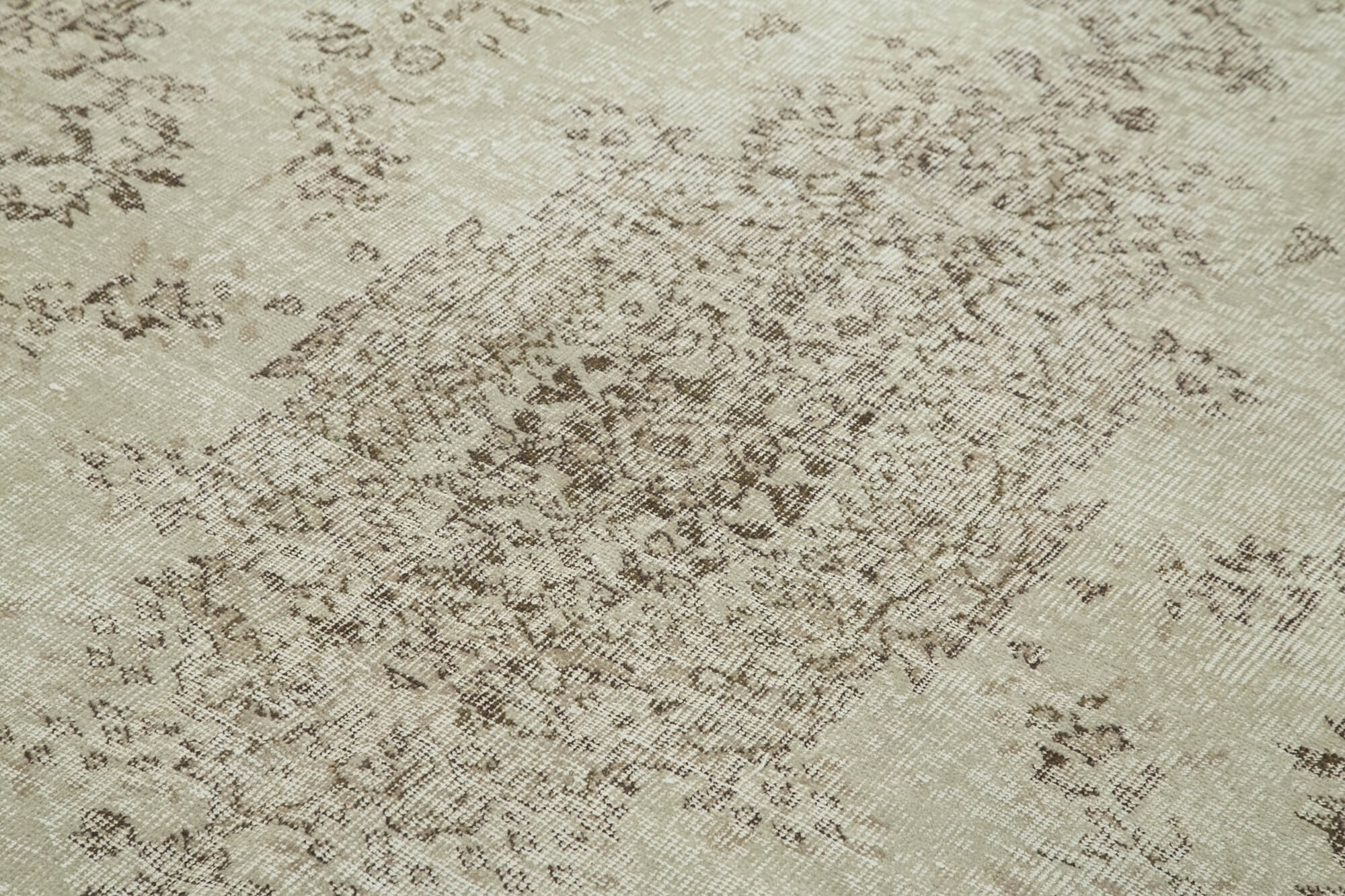 Handmade oriental beige rug 171 cm x 275 cm