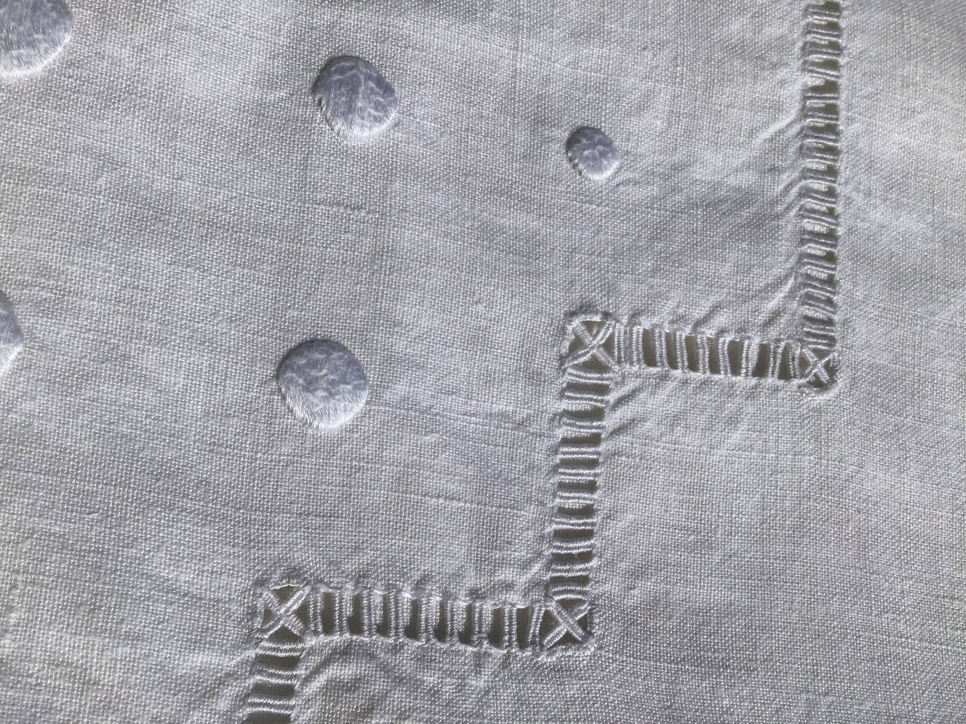 Linen sheet MLD lozenges and double day scale