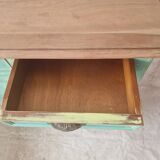 Buffet parisien patiné bleu vert