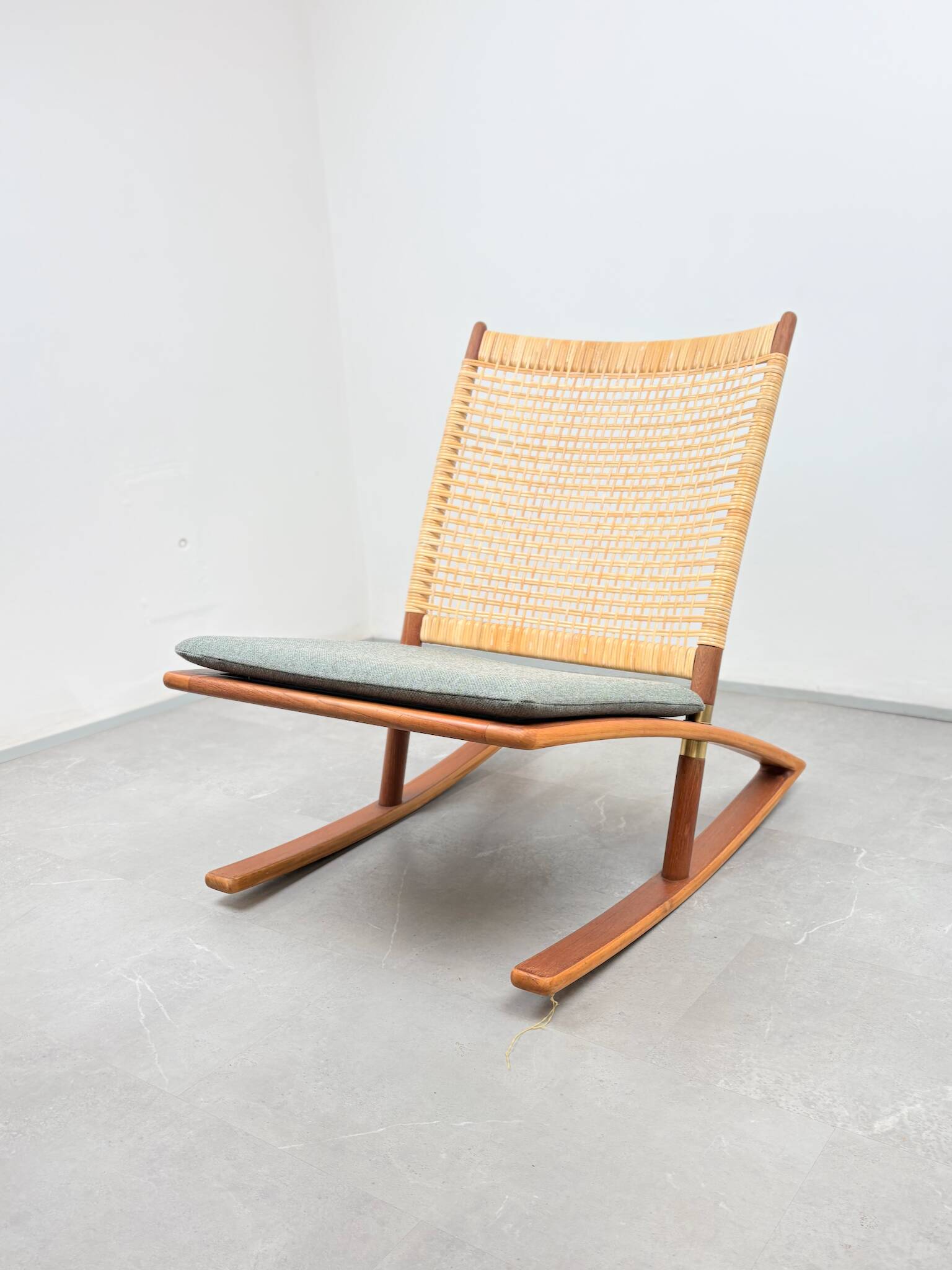 Rocking chair model 599 by Fredrik Kayser for Vatne Lenestolfabrikk