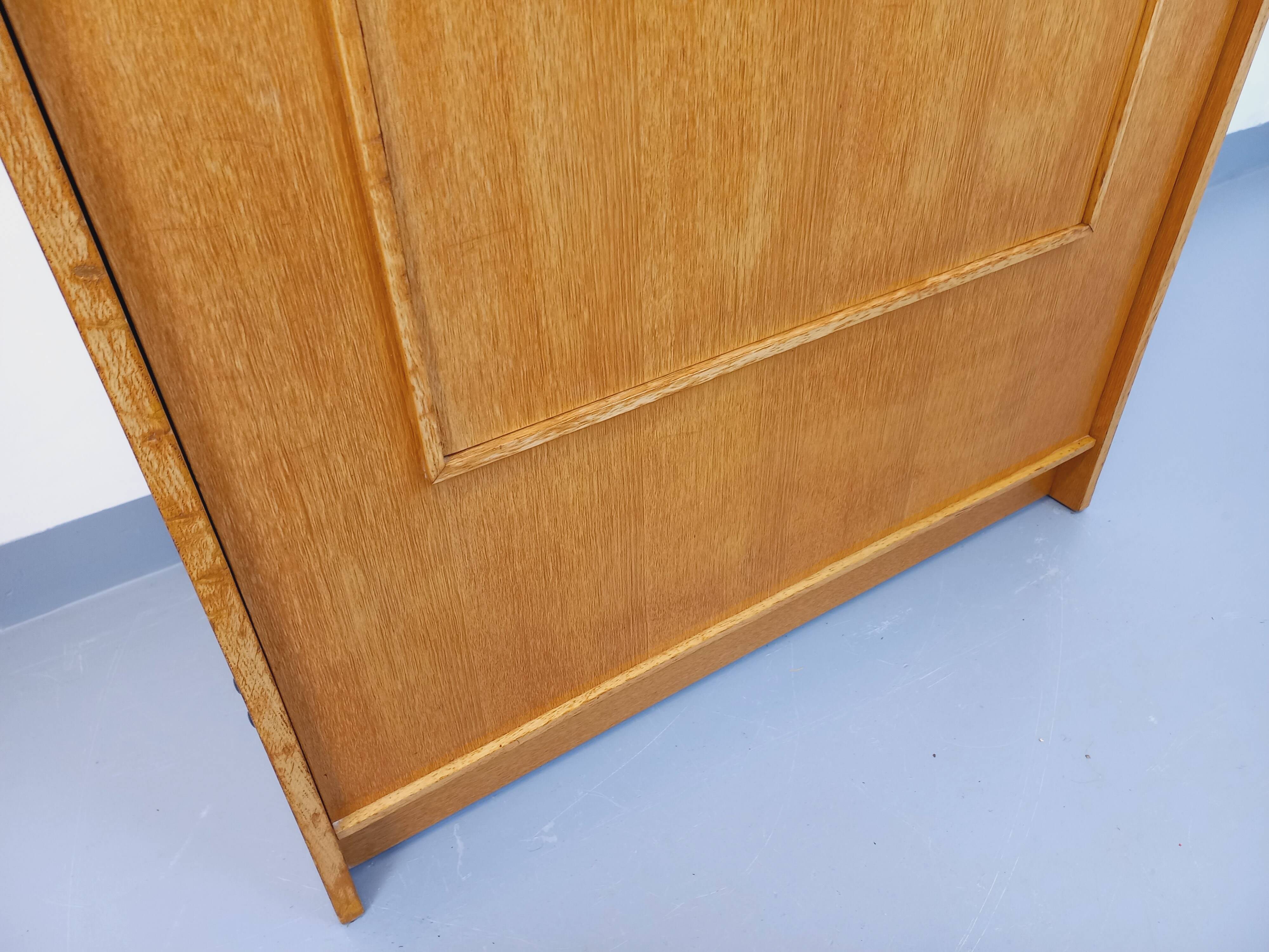 Vintage bookshelf with oak side table.