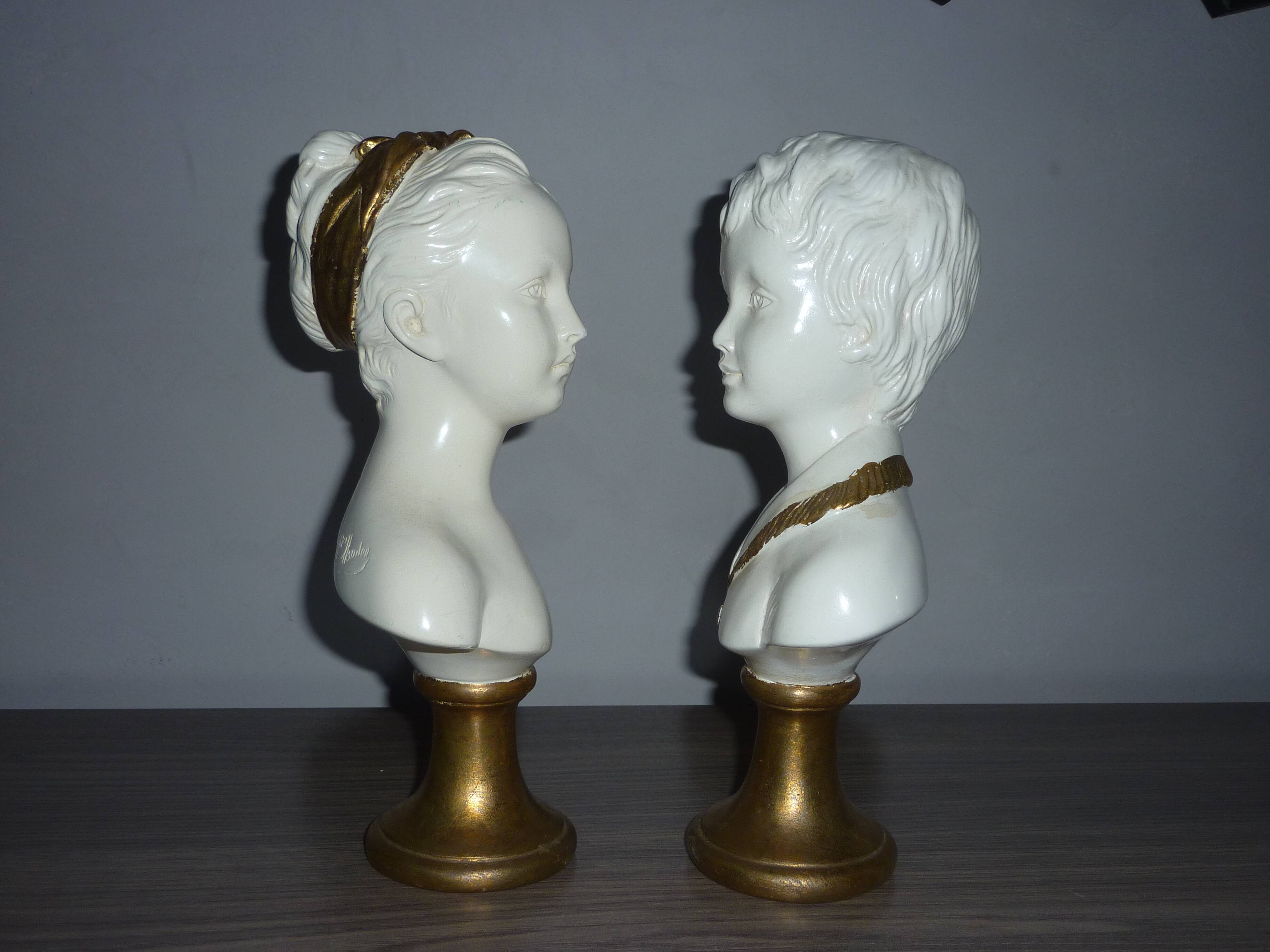 Pair of children bust