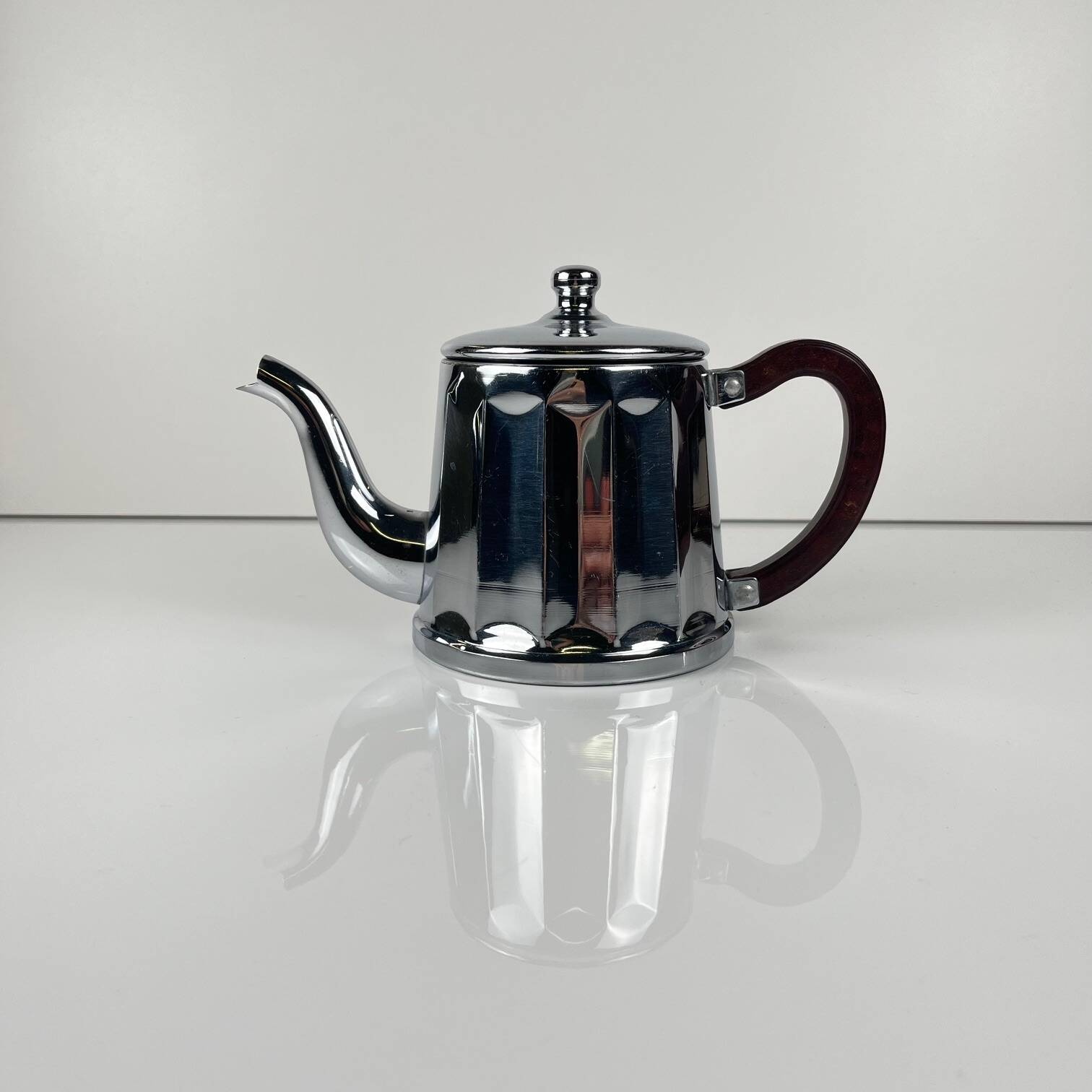 Art Deco coffee set, coffee pot and sugar bowl, 1930/40