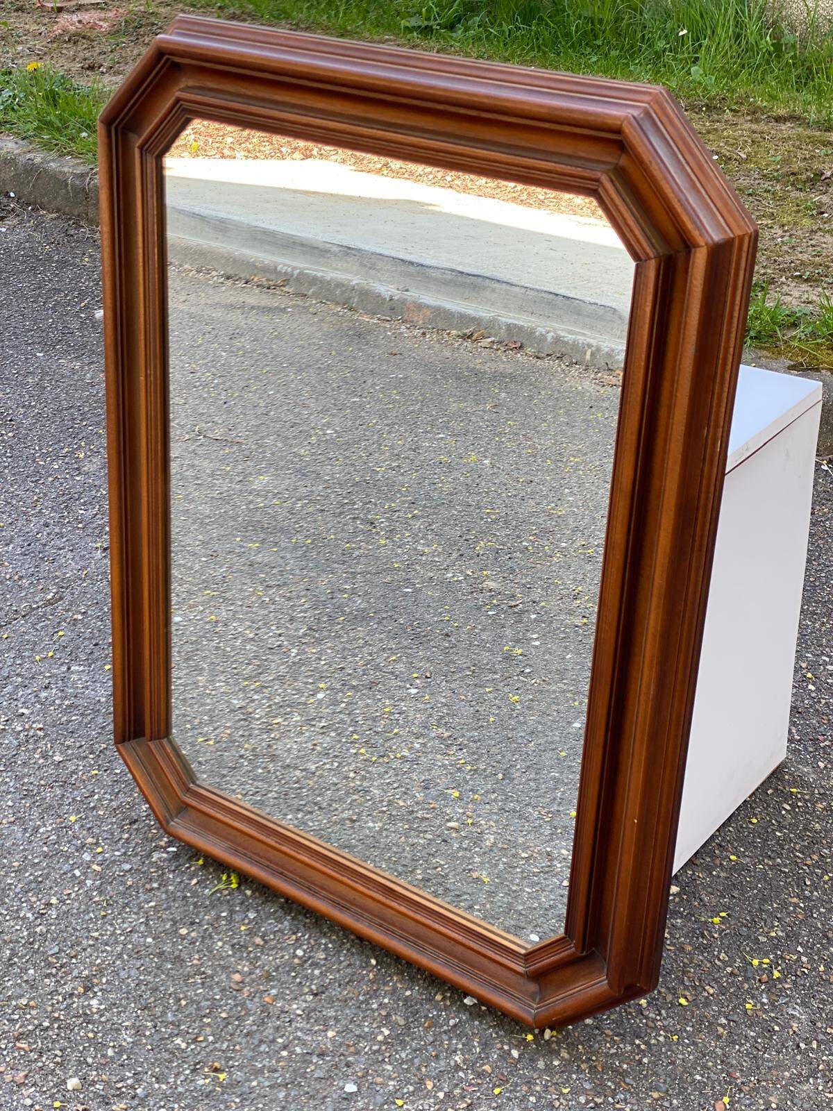 Vintage octagonal mirror in solid wood 65x33cm