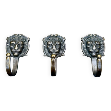 3 patères lion en laiton massif baroque
