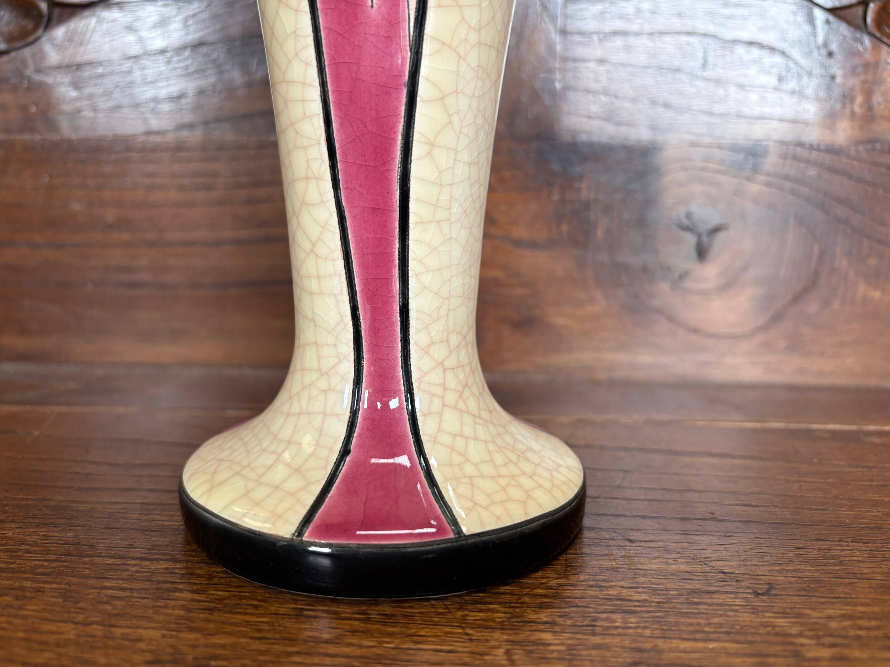 Vase Art Déco en faïence de Longwy, décor floral, 31 cm