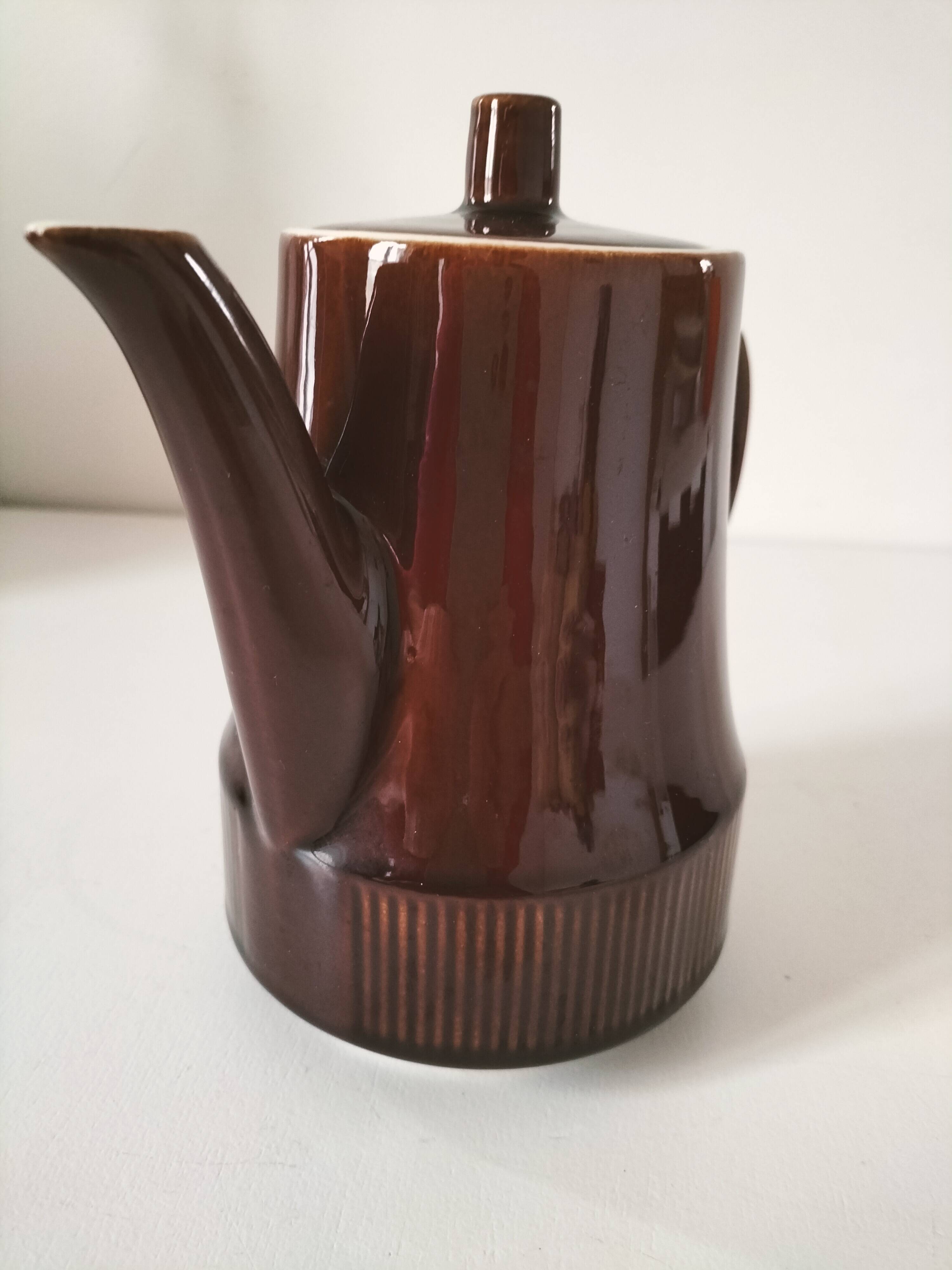 Vintage Melitta chocolate brown coffee maker – 1970s