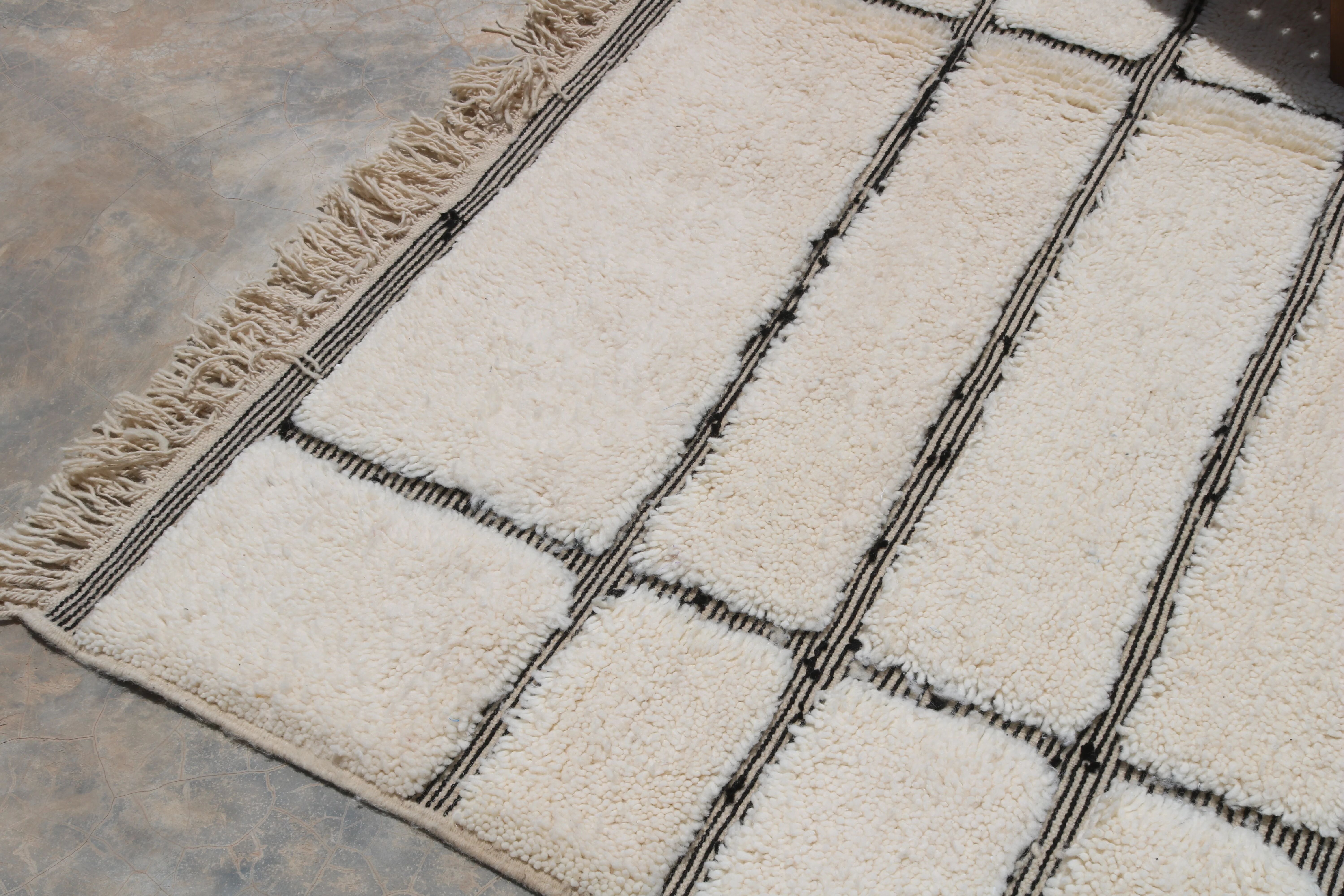 Grand tapis Beni Ouarain, 310 x 210 cm - G1023