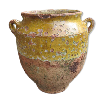 Old confit pot in yellow glazed terracotta nineteenth century