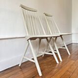 Set of 2 white Scandinavian Tapiovaara type chairs