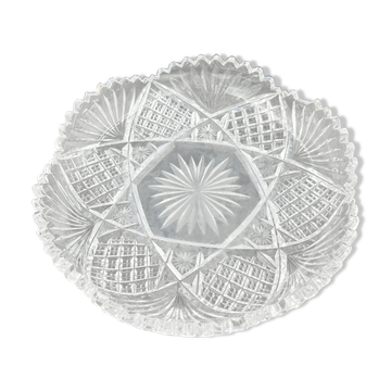 Empty crystal pocket