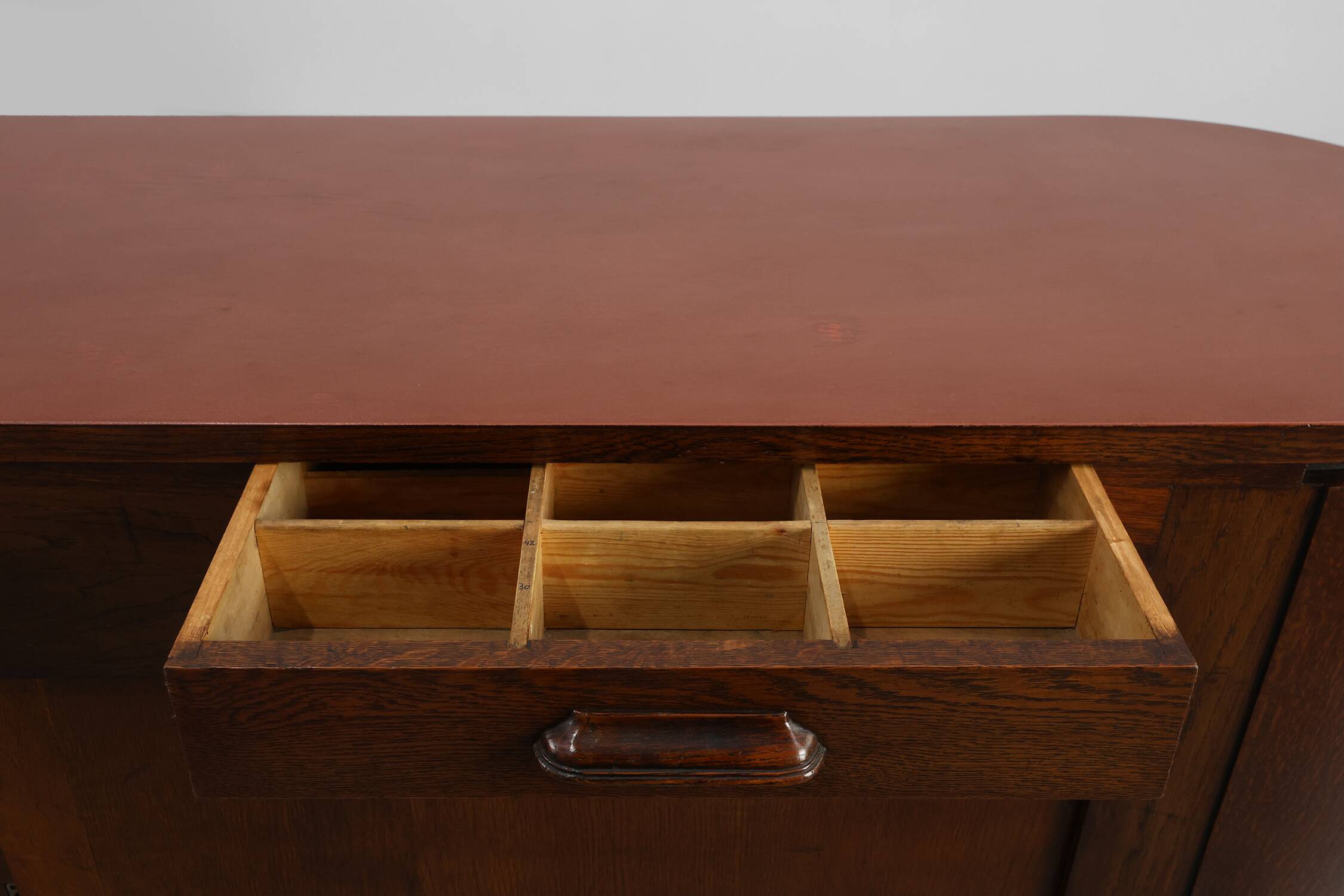 Monumental Art Deco Counter Attributed to De Coene, Belgium 1920s