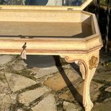 Coffee table/display cabinet in painted polychrome wood.