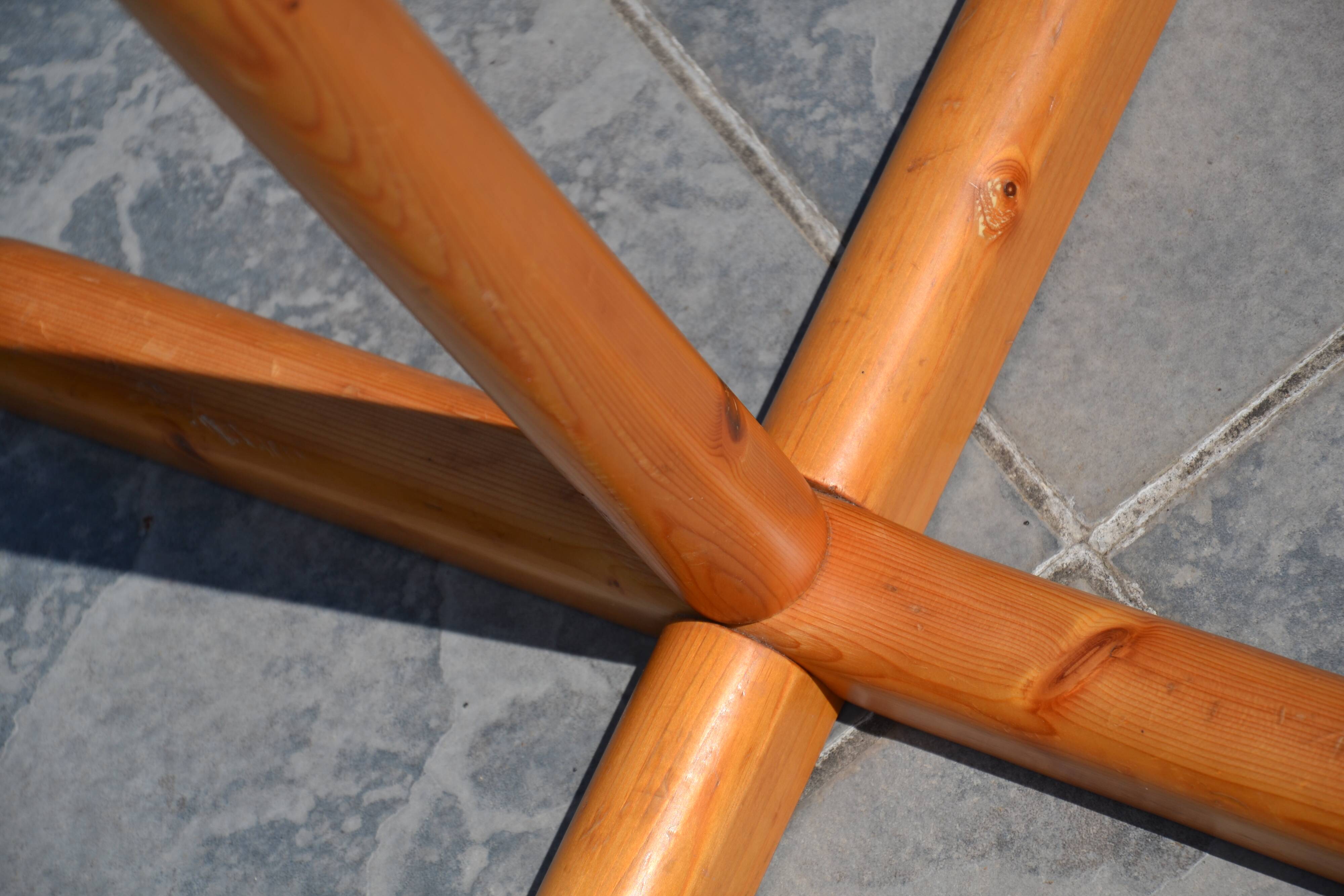 Les Arcs floor-standing coat rack