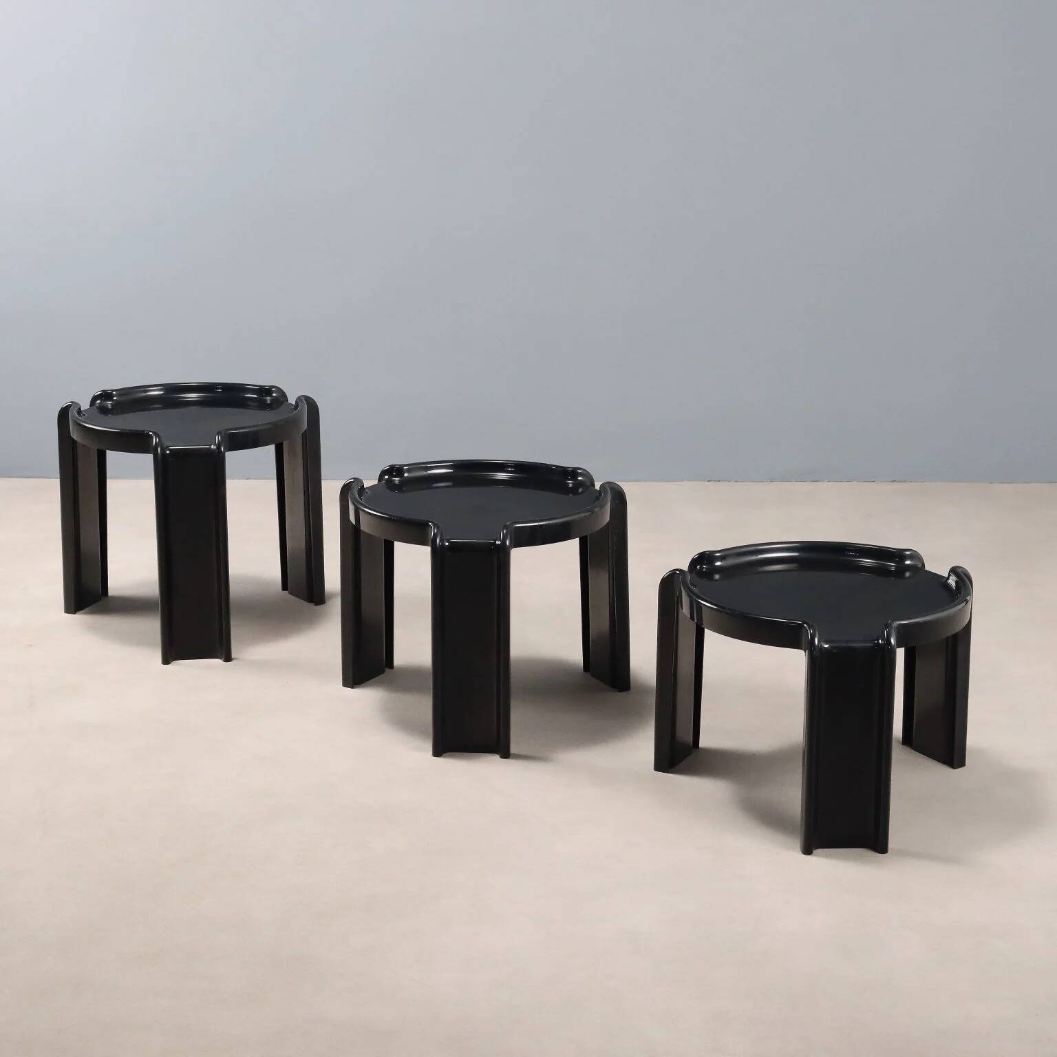 Low tables Kartell design Giotto Stoppino Italy 1970s