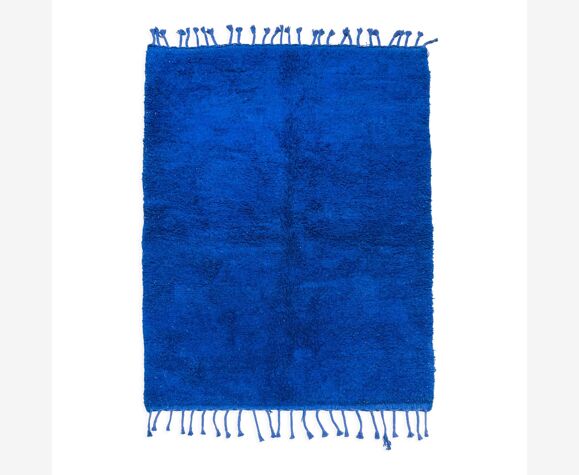 Tapis berbère marocain Beni Ouarain uni bleu majorelle 223x165cm