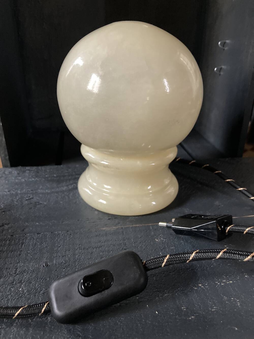 Onyx globe lamp