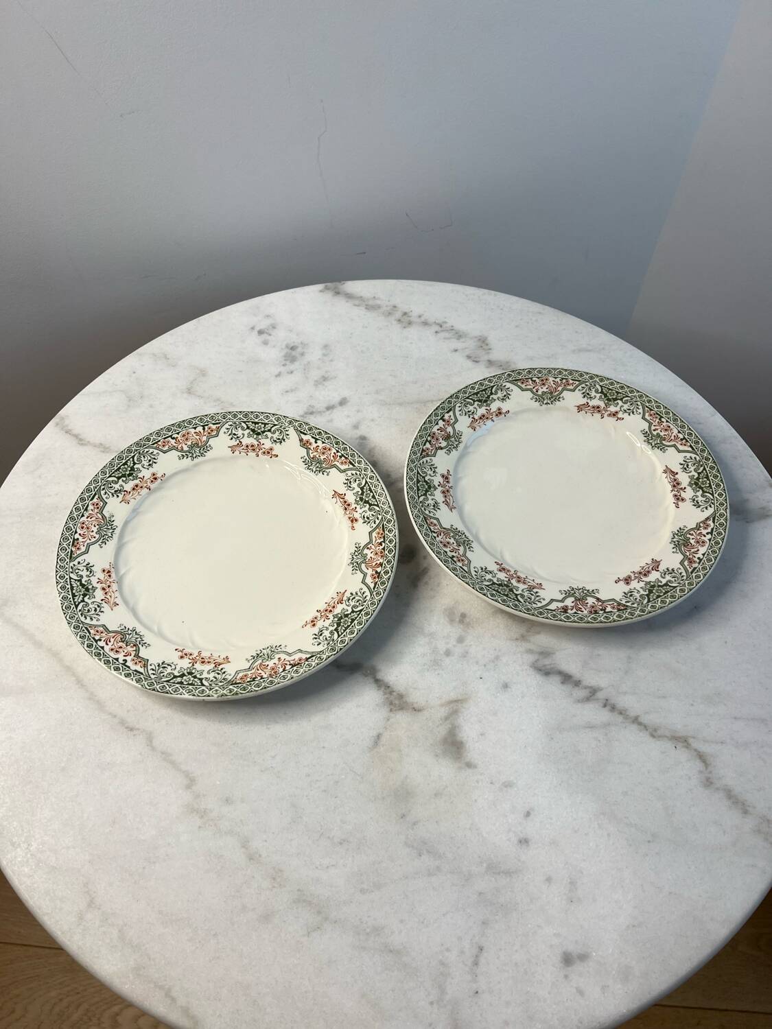 Two flat plates Longwy Bruges