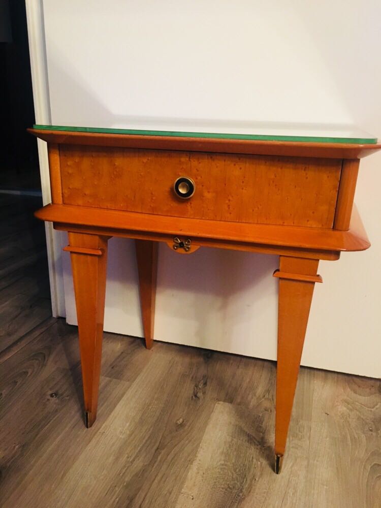 Vintage bedside decorate his mirror year 50
