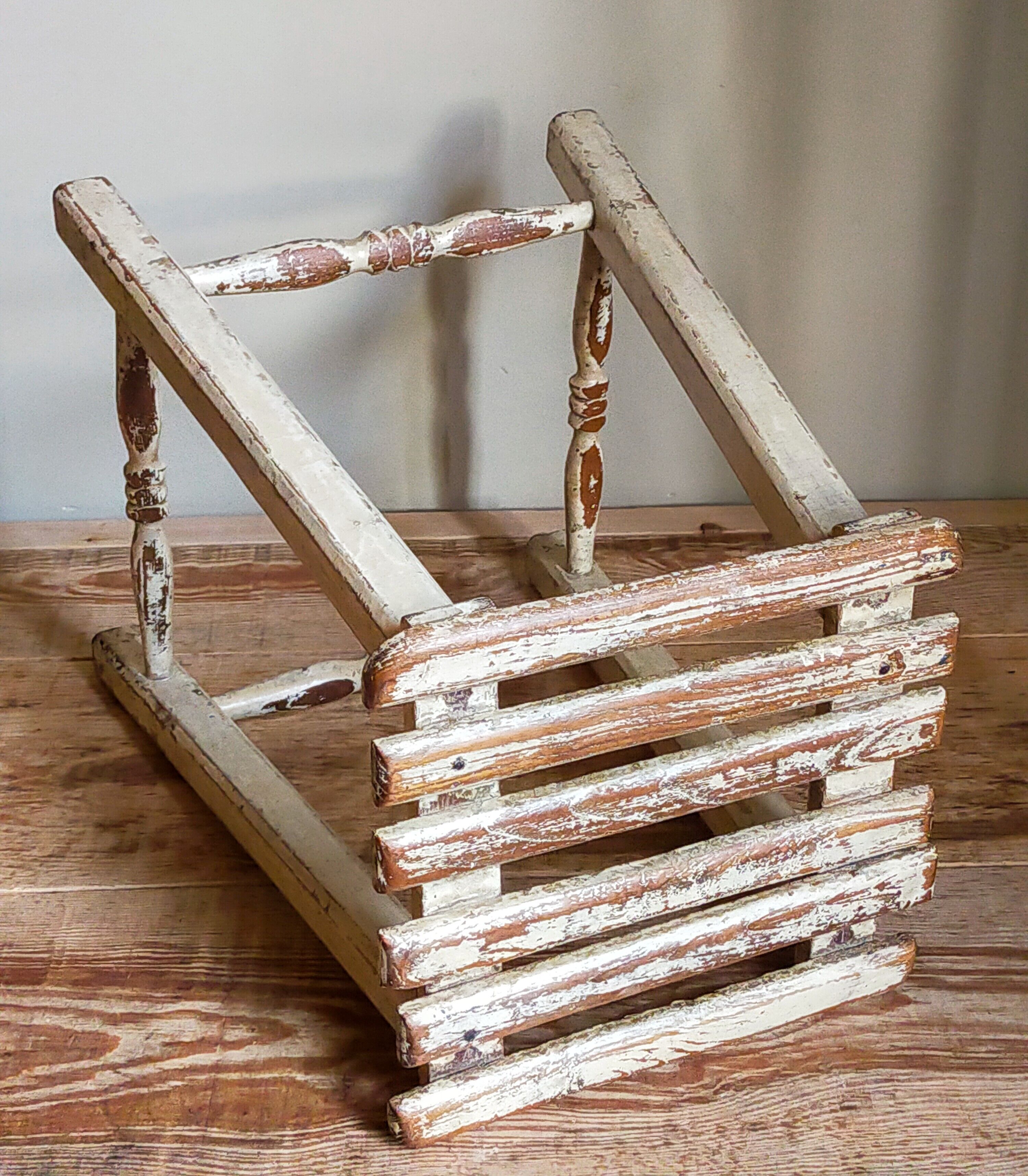 Patinated workshop stool old early twentieth century