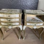 Bedside pair, 3 drawers, 1 drawer and a niche, painted golden wood, italian renaissance style