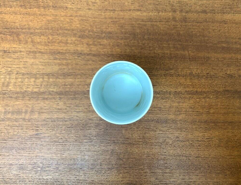 White German porcelain vase from the mid-century by Bjørn Wiinblad for Rosenthal, 1960s.