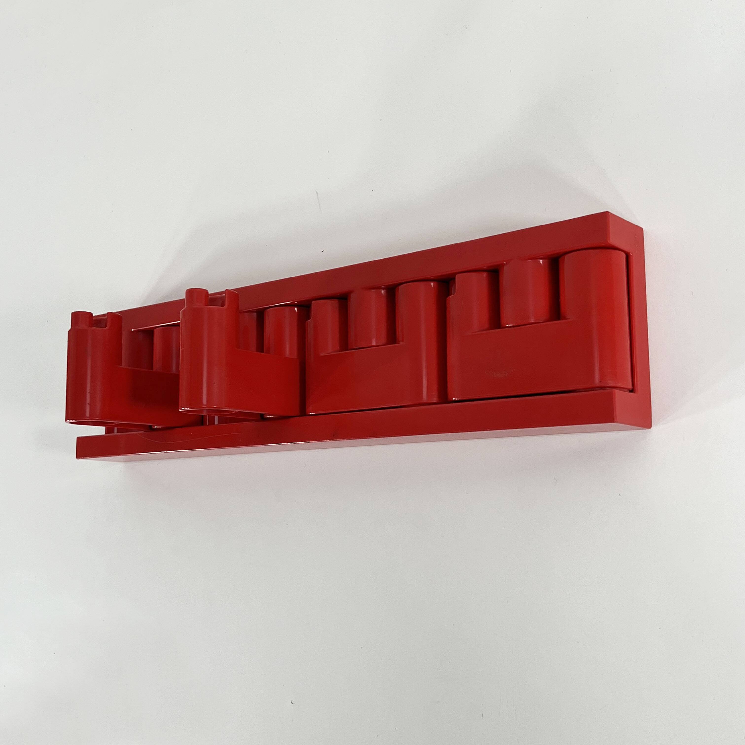 Red “Minivip” wall coat rack by Benanti & Brunori for Velca Legnano, 1970s