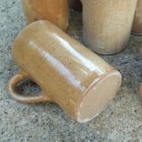 Mug in enamelled stoneware